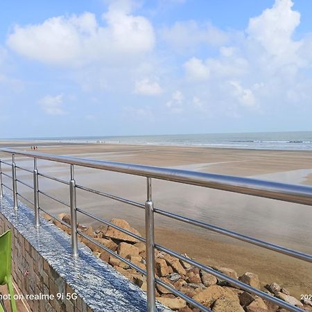 Silver Sand Eco Resort !! Beachfront !! With Biggest Pool And Huge Open Area !! Ideal For Weddings !! Couple Friendly !! Mandarmani Eksteriør bilde