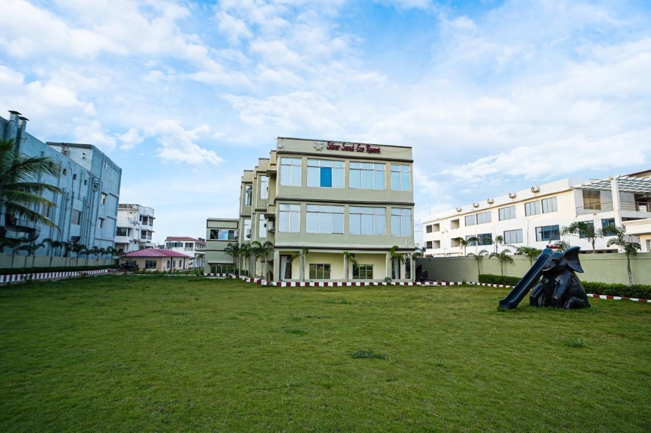 Silver Sand Eco Resort !! Beachfront !! With Biggest Pool And Huge Open Area !! Ideal For Weddings !! Couple Friendly !! Mandarmani Eksteriør bilde