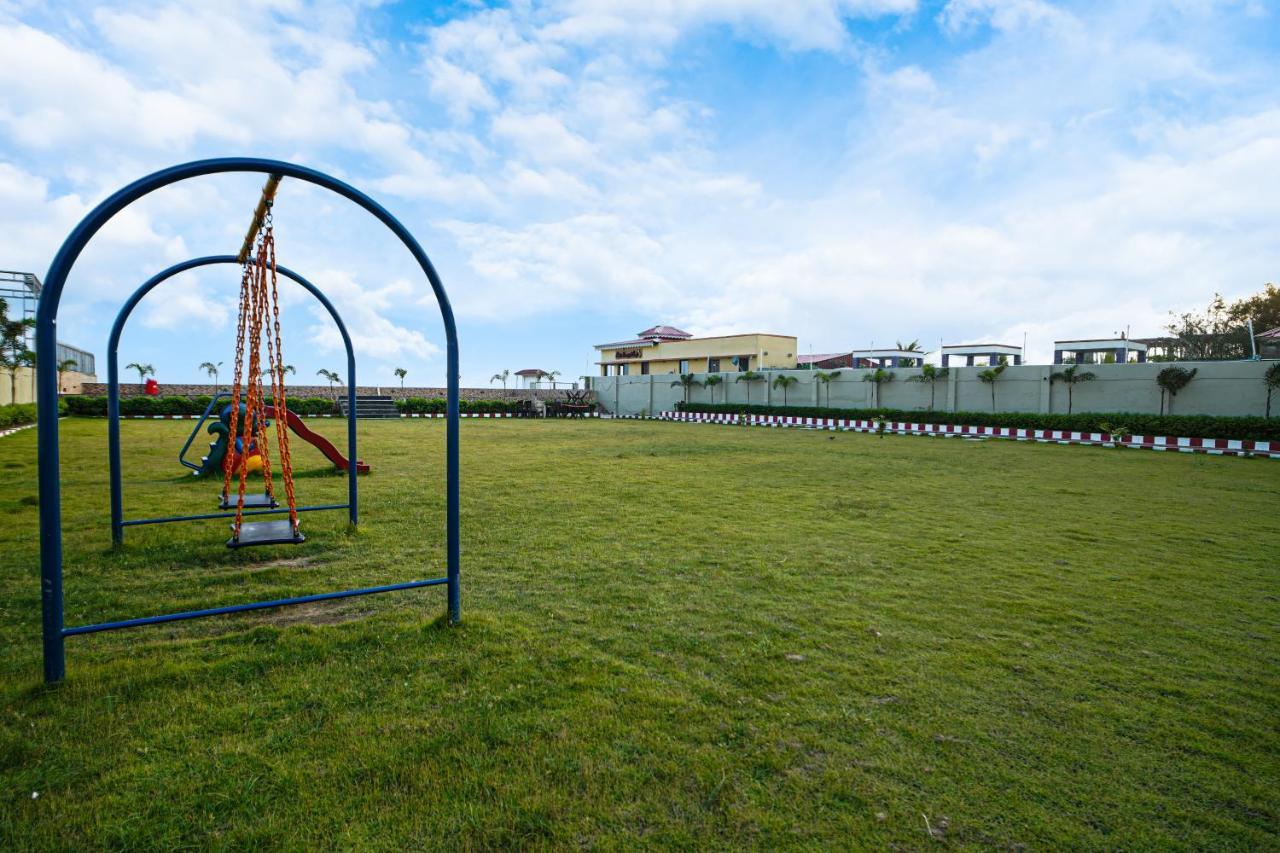 Silver Sand Eco Resort !! Beachfront !! With Biggest Pool And Huge Open Area !! Ideal For Weddings !! Couple Friendly !! Mandarmani Eksteriør bilde